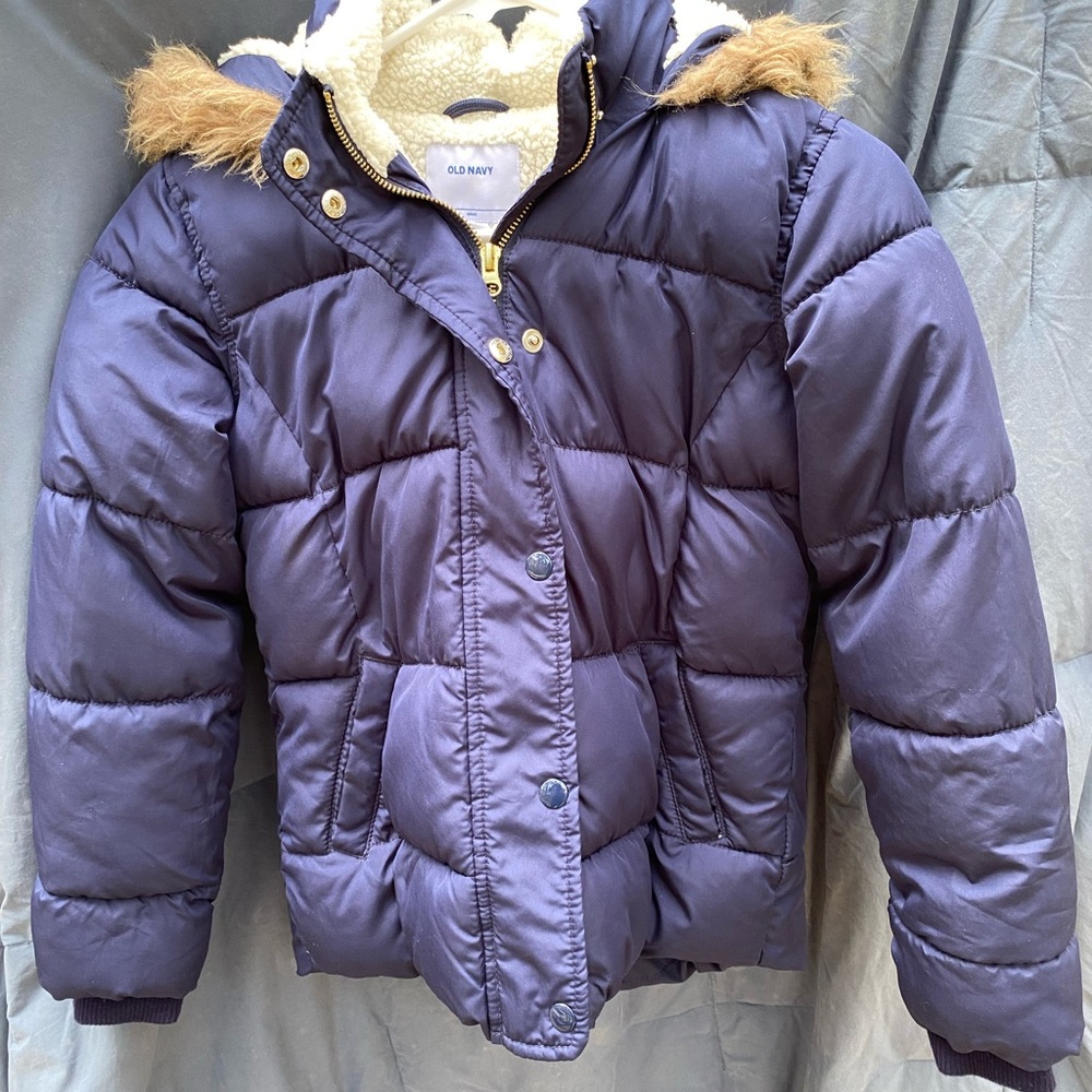 Old Navy size 10/12 puffer jacket hoodie faux fur